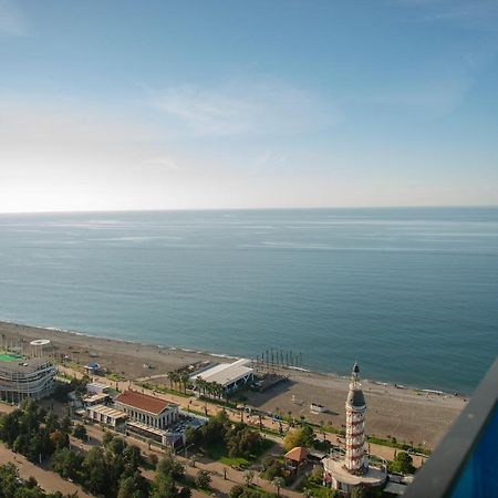 Aparthotel In City Batumi Exterior photo