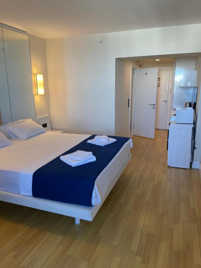 Aparthotel In City Batumi Exterior photo