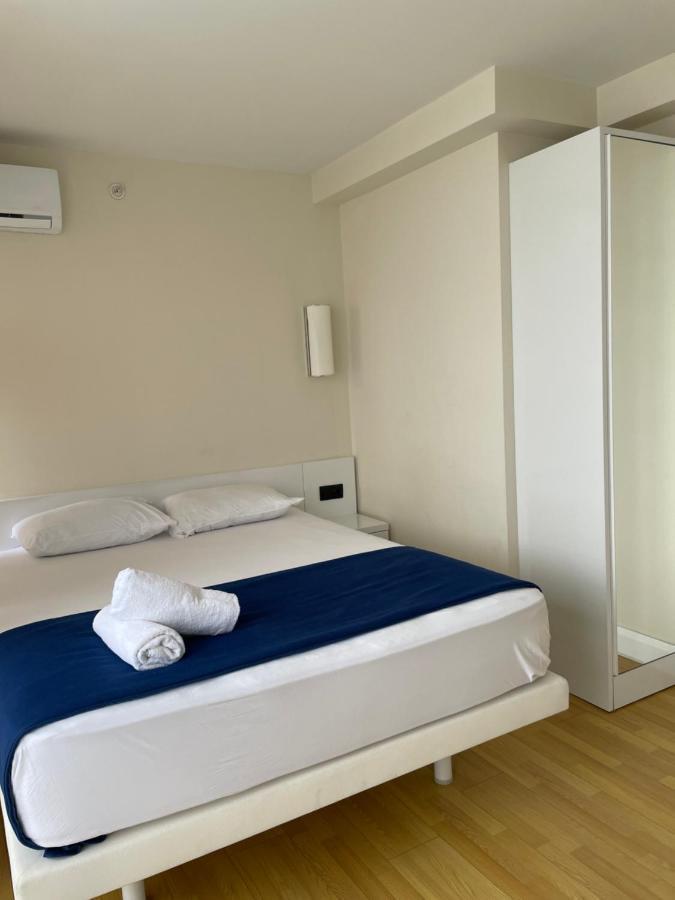 Aparthotel In City Batumi Exterior photo